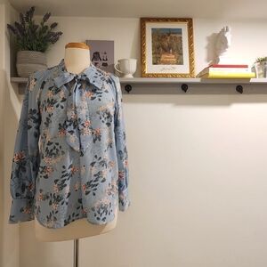 Pretty Blue Floral Print Blouse-Size XS